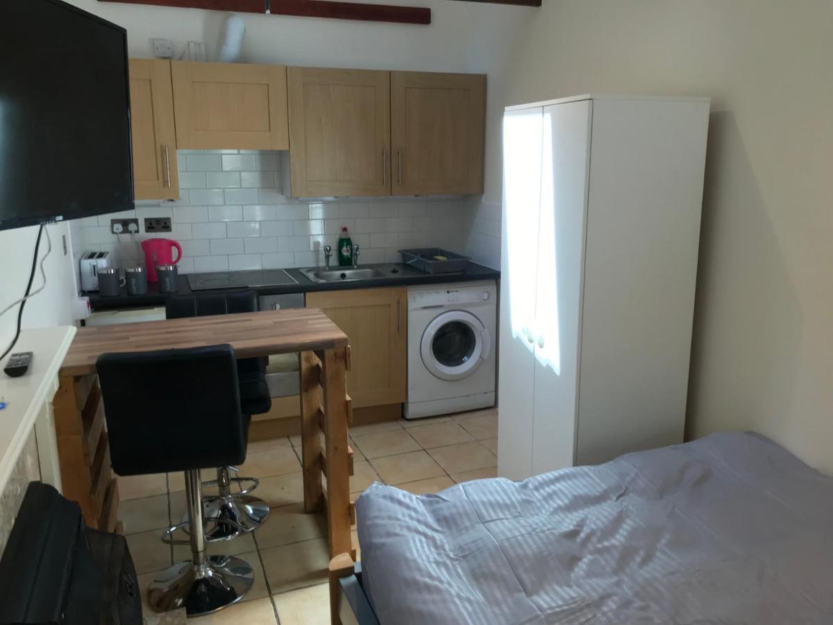 Vila Self Contained Annex Bournemouth Exteriér fotografie
