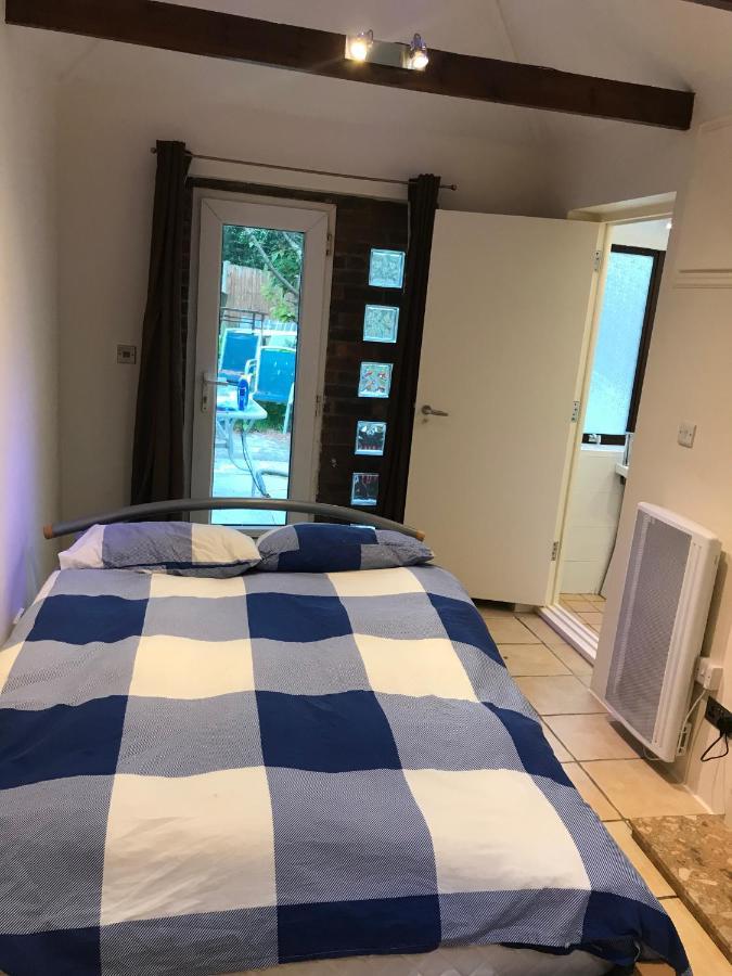 Vila Self Contained Annex Bournemouth Exteriér fotografie
